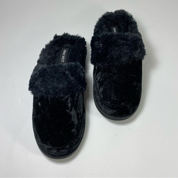 NINE WEST Faux Fur Skip on slippers.  Size US 9-10 - Picture 1 of 8